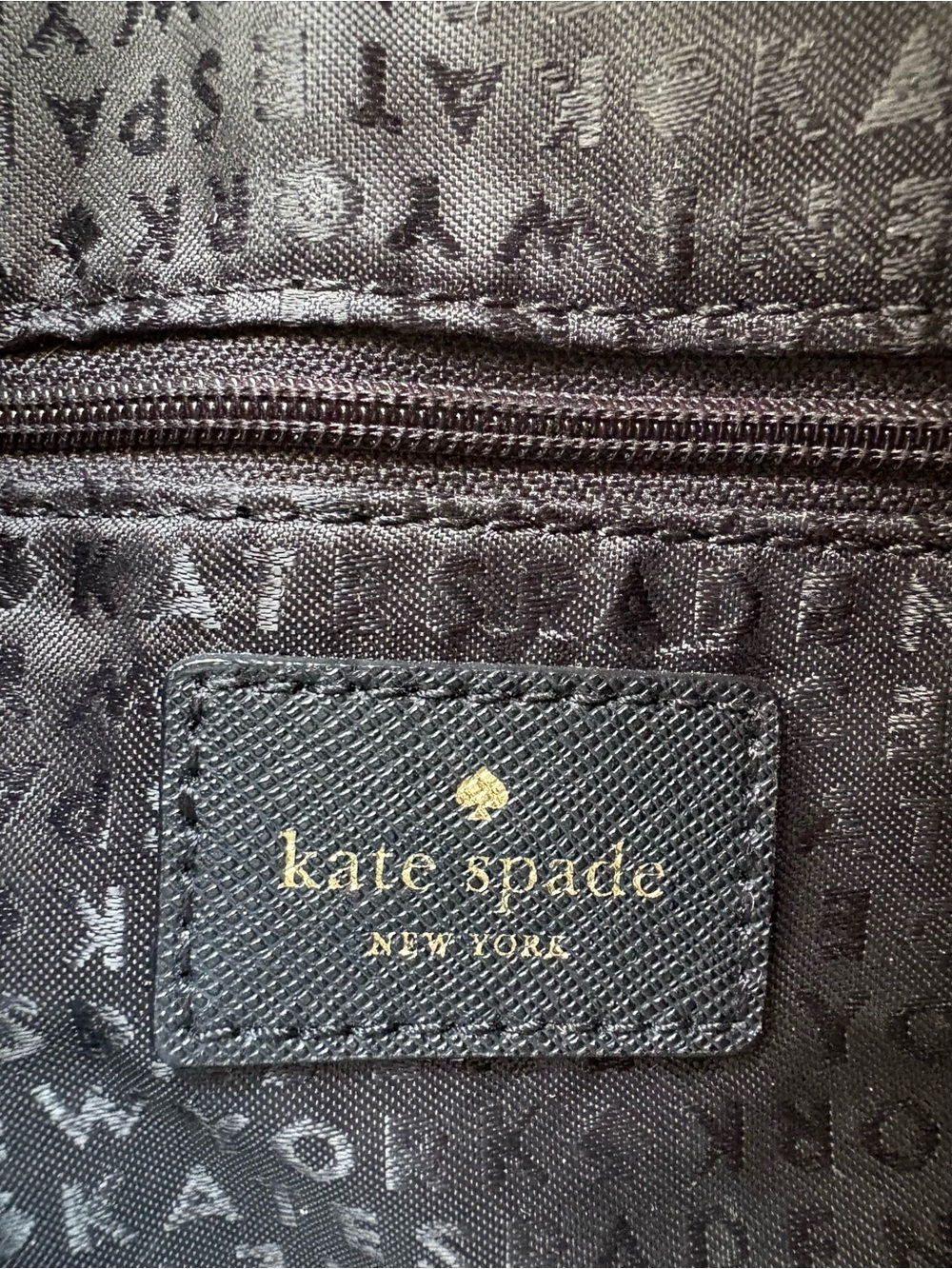 NWOT Kate Spade Black Saffiano Leather Crossbody- Gold Hardware - Picture 4 of 6
